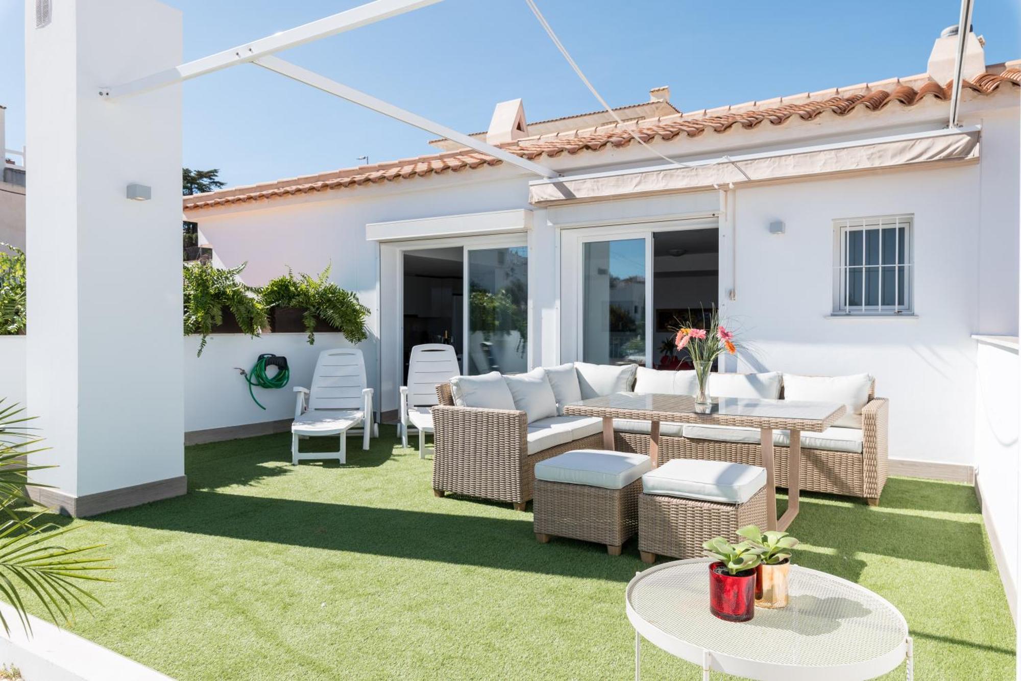 Atico Vistas Al Mar, Terraza, Piscina Y Parking By Vero 阿尔啼 外观 照片