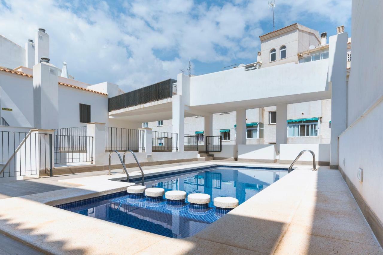 Atico Vistas Al Mar, Terraza, Piscina Y Parking By Vero 阿尔啼 外观 照片